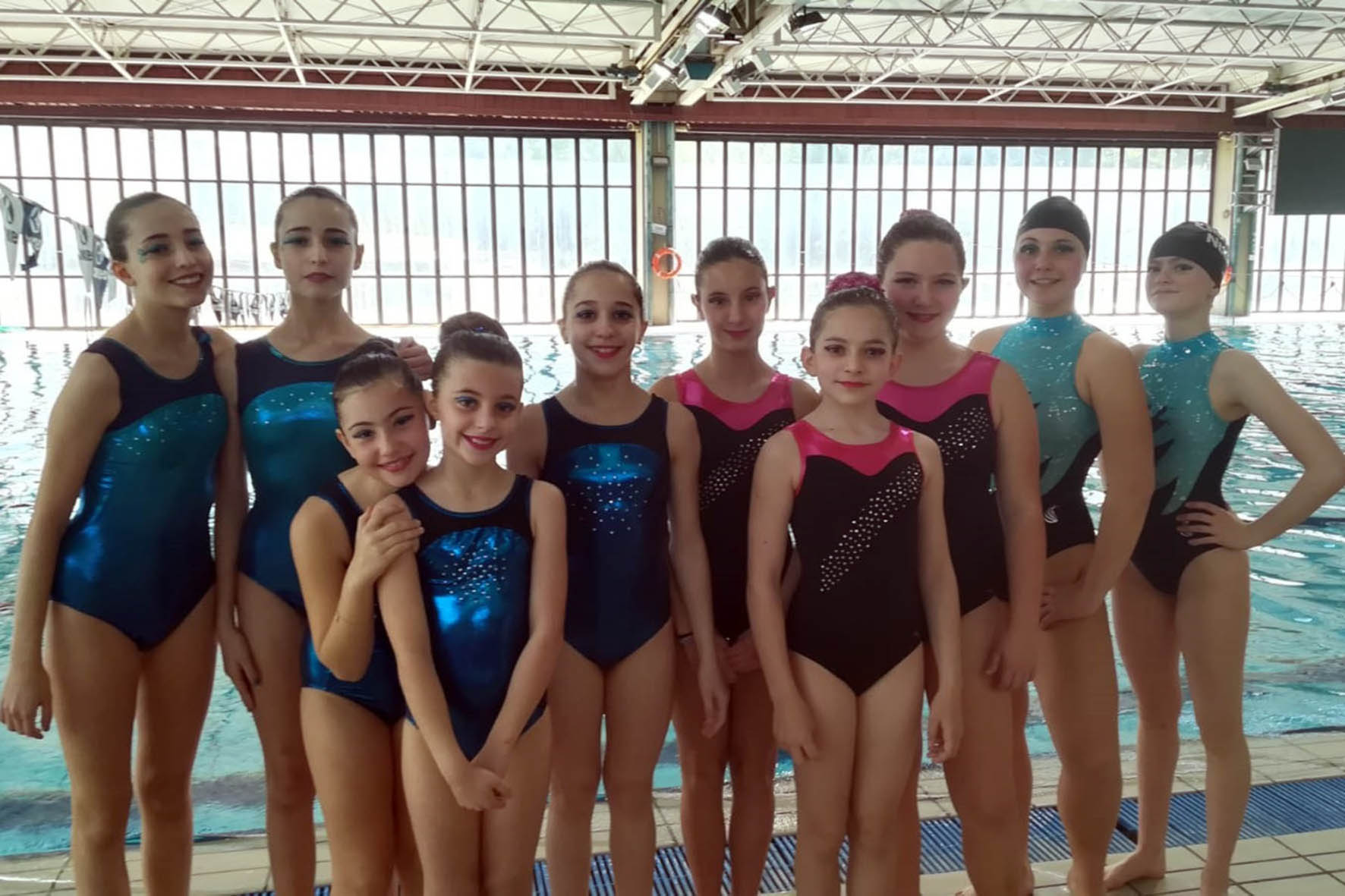Le sincronette della Chimera Nuoto iniziano la nuova stagione