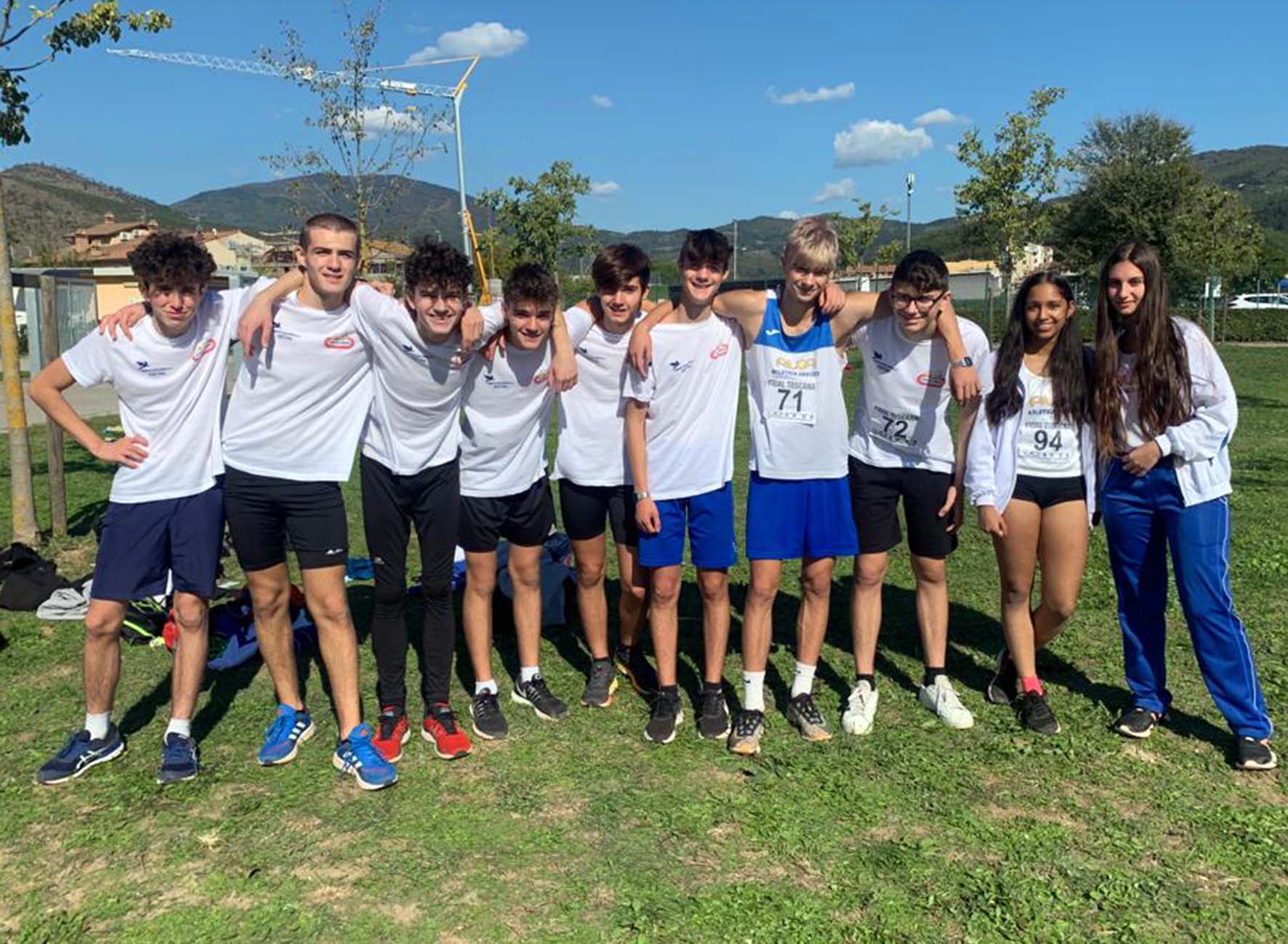 I Cadetti dell’Alga Atletica Arezzo vincono il titolo toscano nella staffetta 4×100
