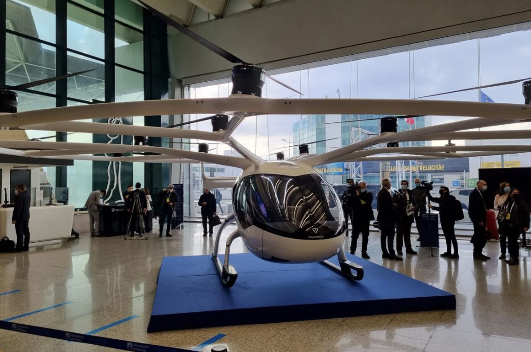 Ecco Volocopter, il taxi volante che dal 2024 collegherà l’aeroporto di Fiumicino a Roma