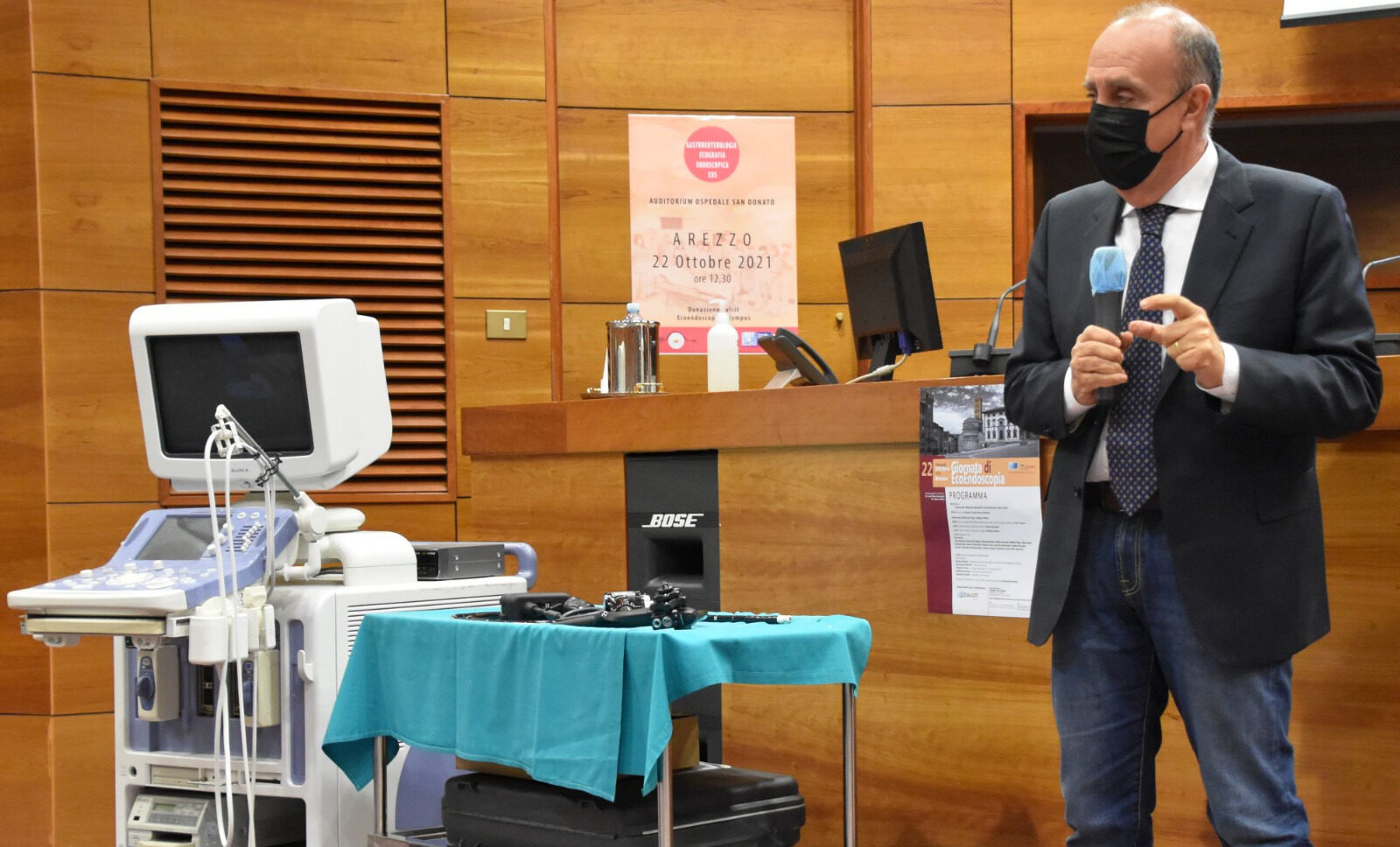 Consegnato dal Calcit di Arezzo un nuovo EcoEndoscopia all’Ospedale San Donato di Arezzo