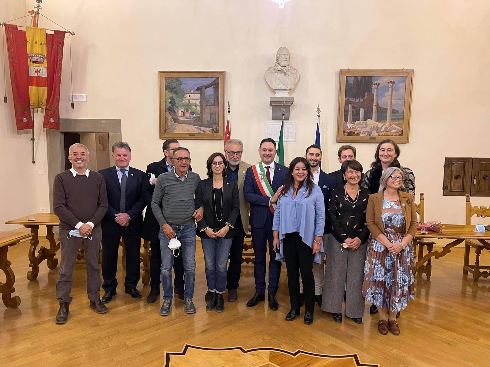 Anghiari, presentata la nuova giunta Polcri