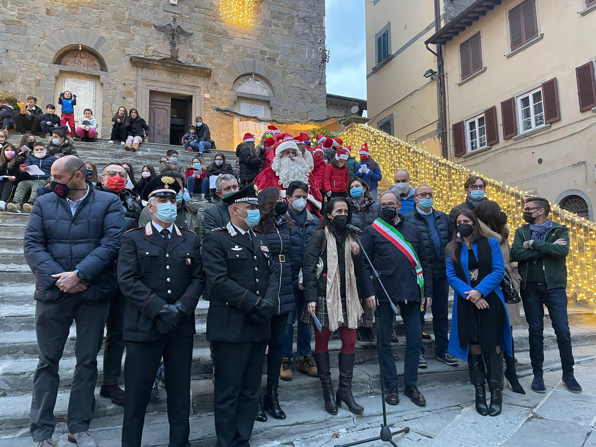 È partita «Christmas Cortona, la città degli angeli»: oggi il primo spettacolo. Il programma fino al 9 gennaio