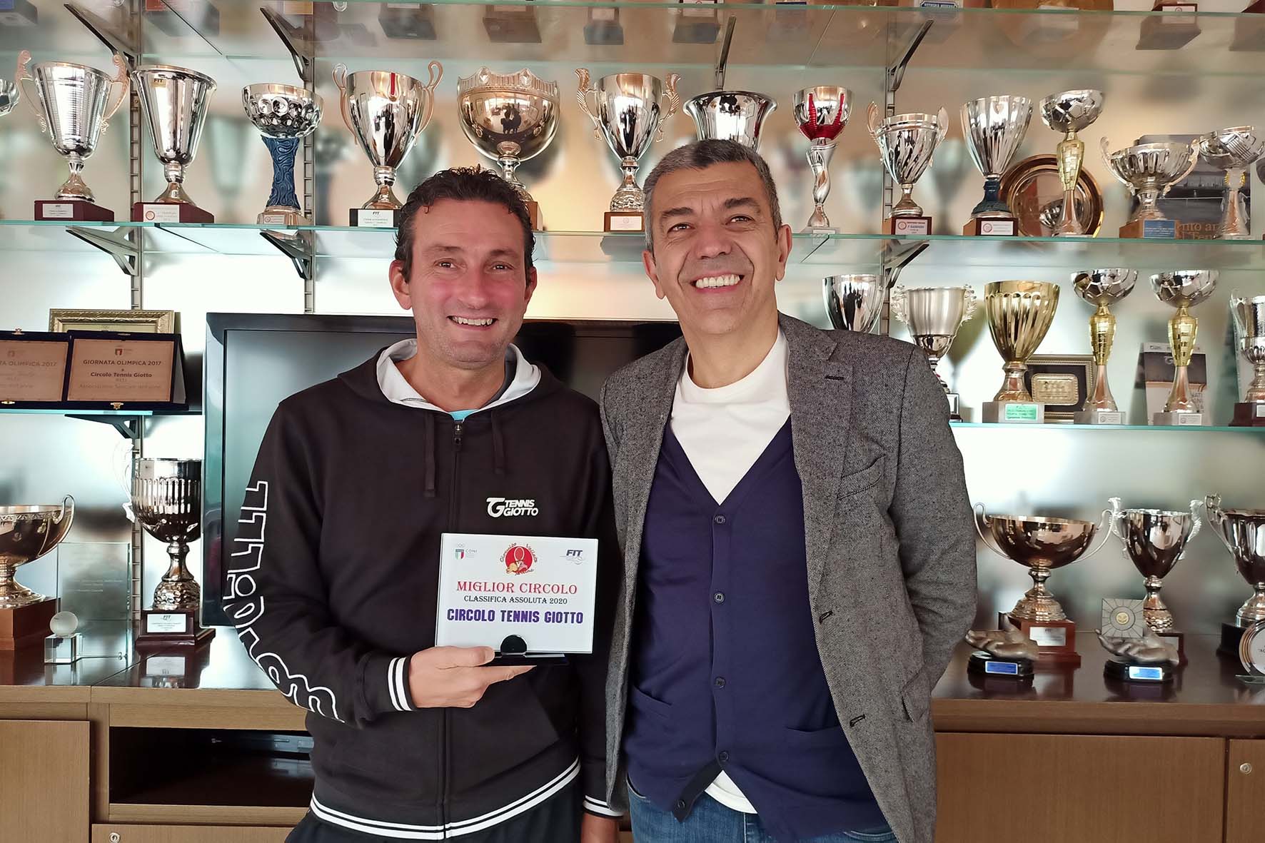 Atleti e circoli del Circuito delle Vallate Aretine premiati al Tennis Giotto