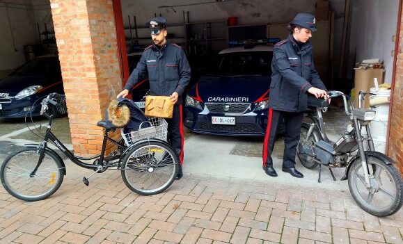 Box pieno di refurtiva: pregiudicato denunciato dai Carabinieri di S. Giovanni V.no