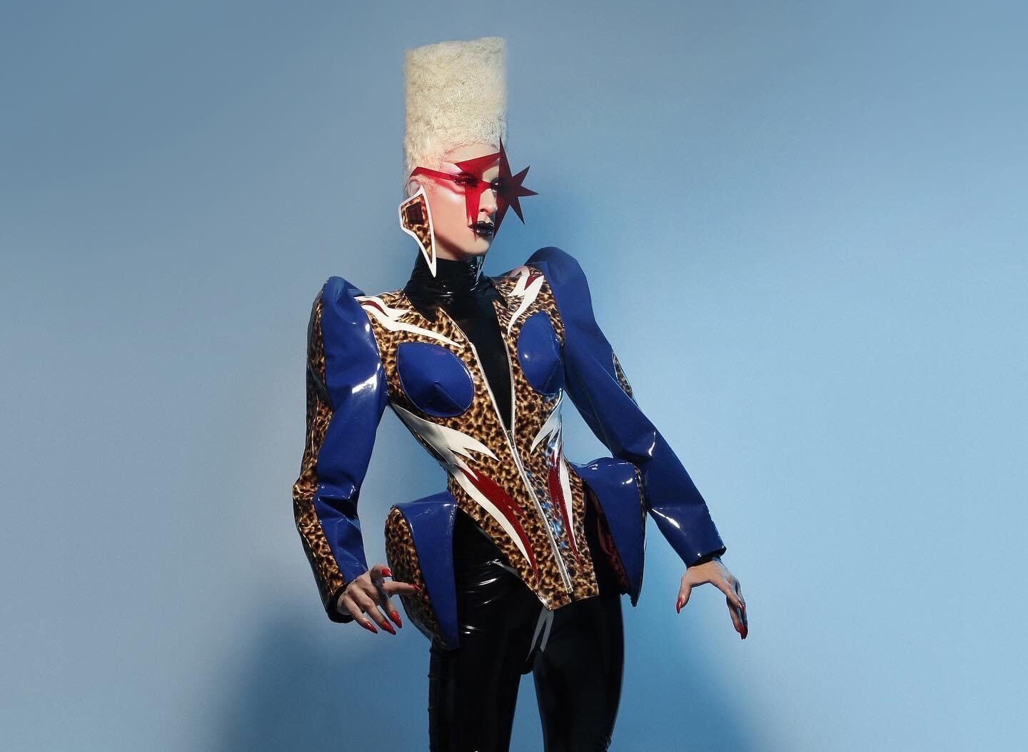 Al “WhyNot¿” di Sabato 18 Dicembre ospite Farida Kant da Drag Race Italia