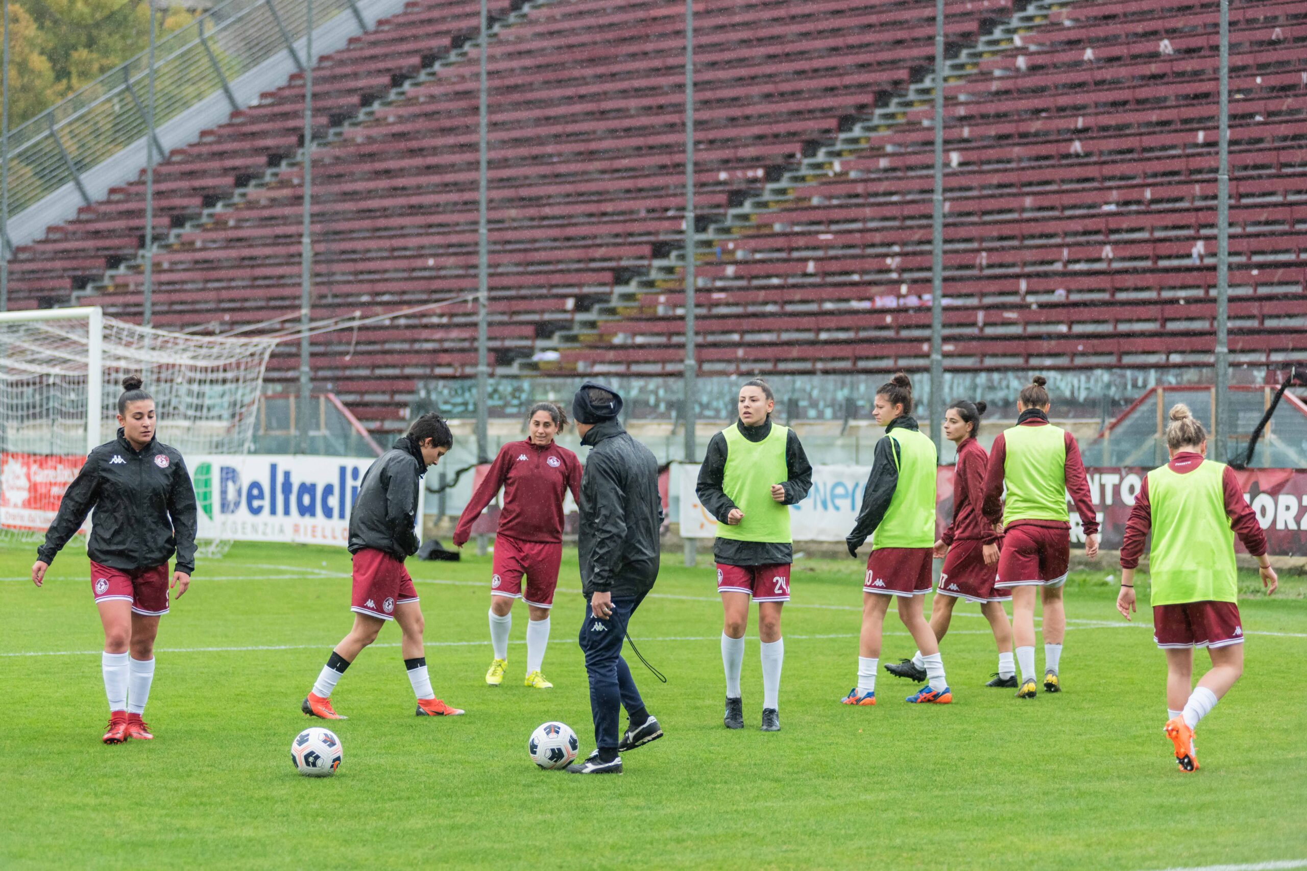 Pontedera – ACF Arezzo, le dichiarazioni pregara di mister Testini e le convocate