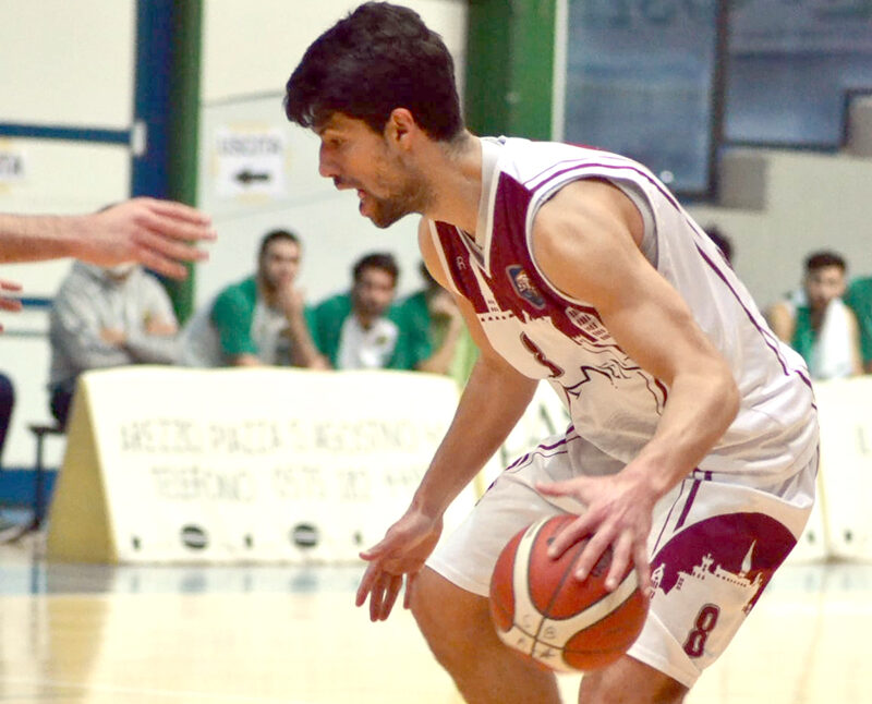 Amen di nuovo in campo al Palasport Estra per il recupero con Legnaia