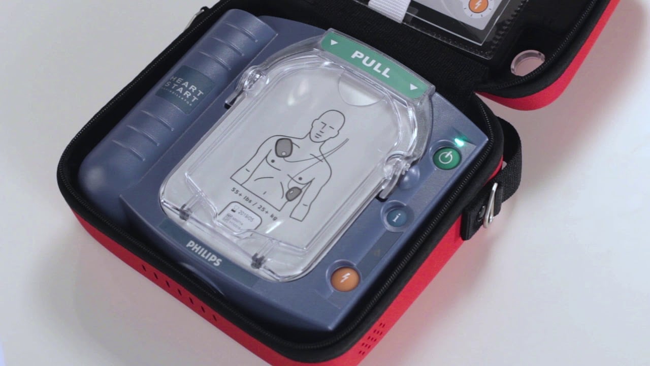 Continua incessante, l’opera del Calcit Fiorentino, nel controllo dei 33 defibrillatori installati nel territorio