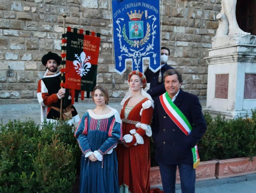 Festa della Toscana: consegnata al sindaco Agnelli la Bandiera della Regione
