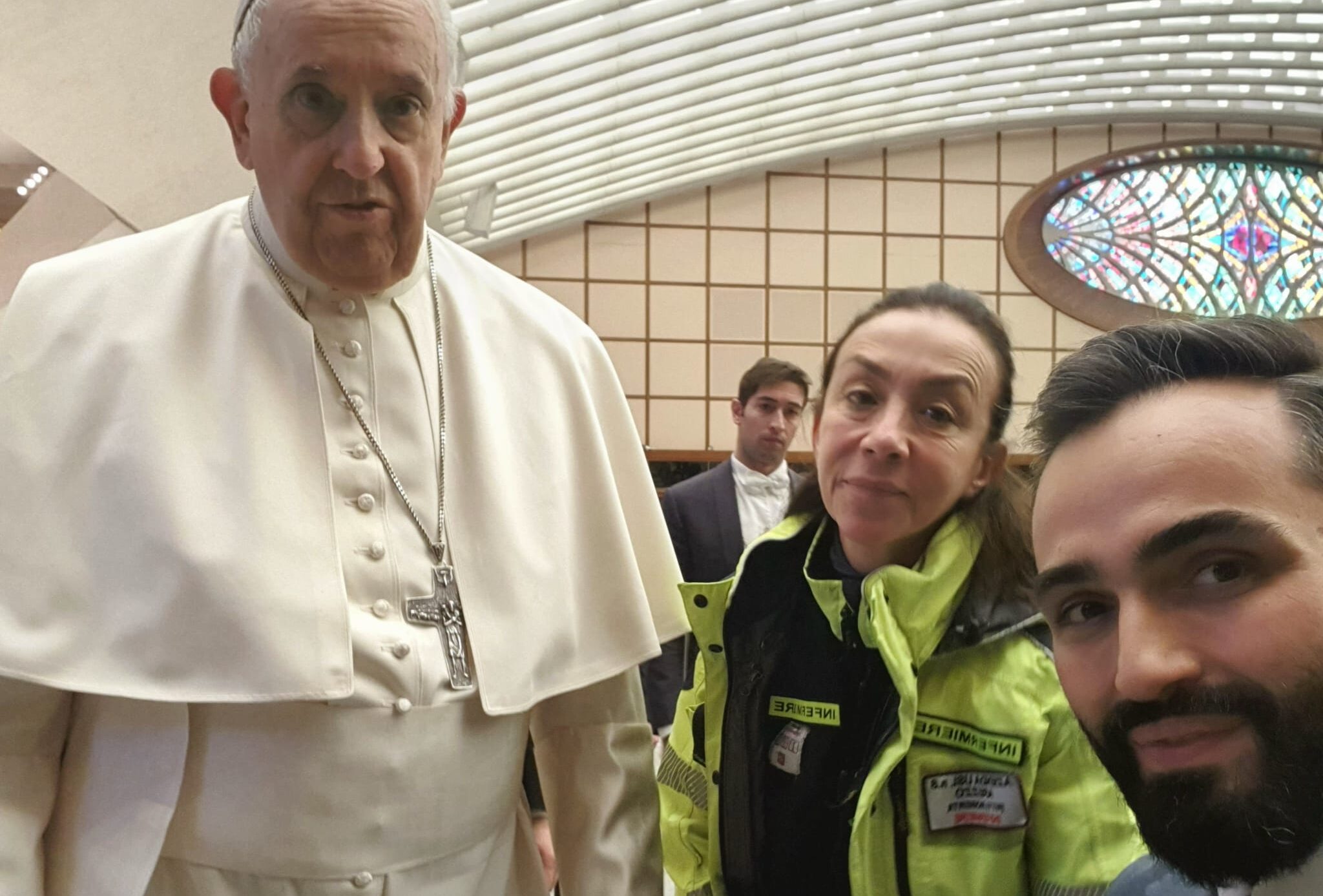 Oggi oltre 50 infermieri sono stati ricevuti all’udienza con il Santo Padre Papa Francesco.