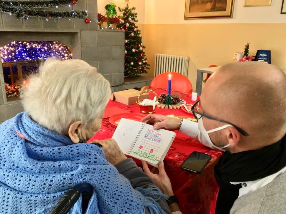 Il Covid non ha colpito nè Babbo Natale nè la Befana