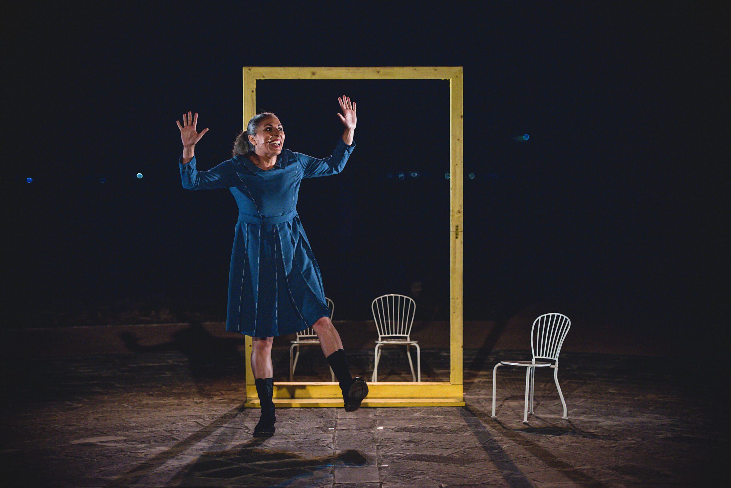 Teatro Le Fornaci: domenica 27 febbraio va in scena lo spettacolo “Esterina Centovestiti”