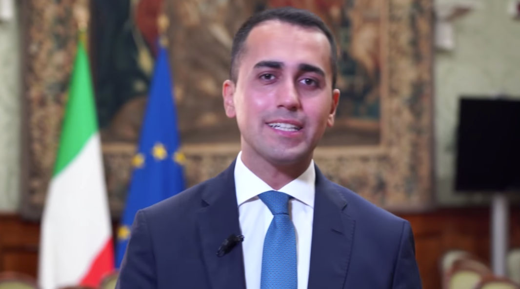I piatti esotici ai ricevimenti di gala di Luigi Di Maio