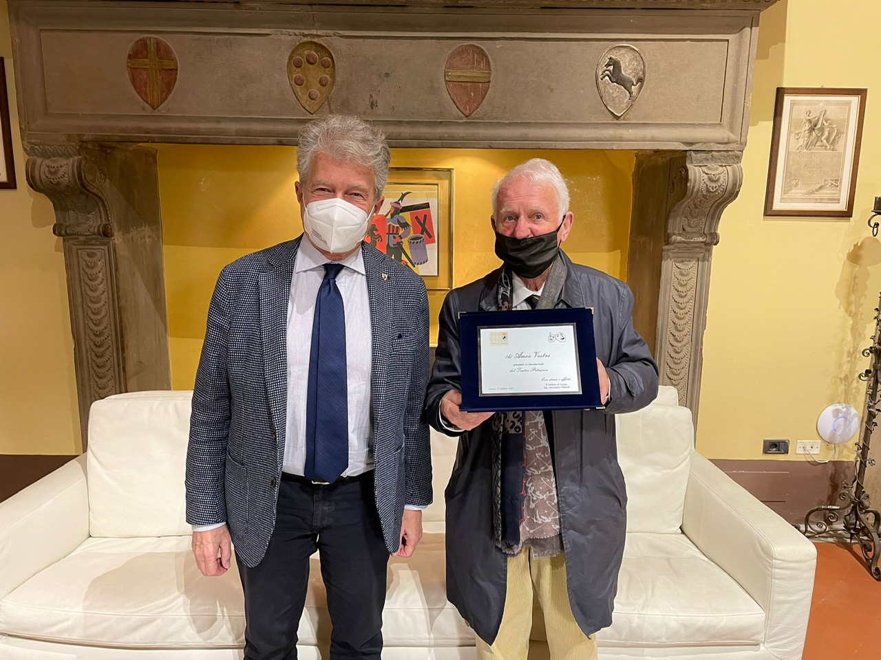 Dal Comune di Arezzo una targa per Amos Vestri, maschera storica del Teatro Petrarca