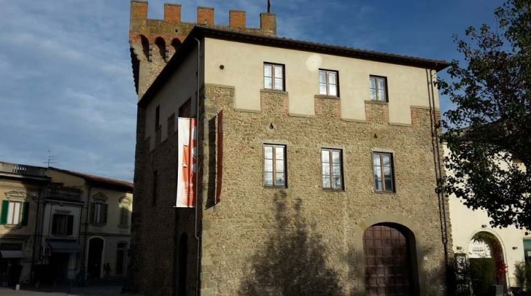 Lavori Enel nella zona di via Trieste di Montevarchi Lavori Enel nella zona di via Trieste di Montevarchi