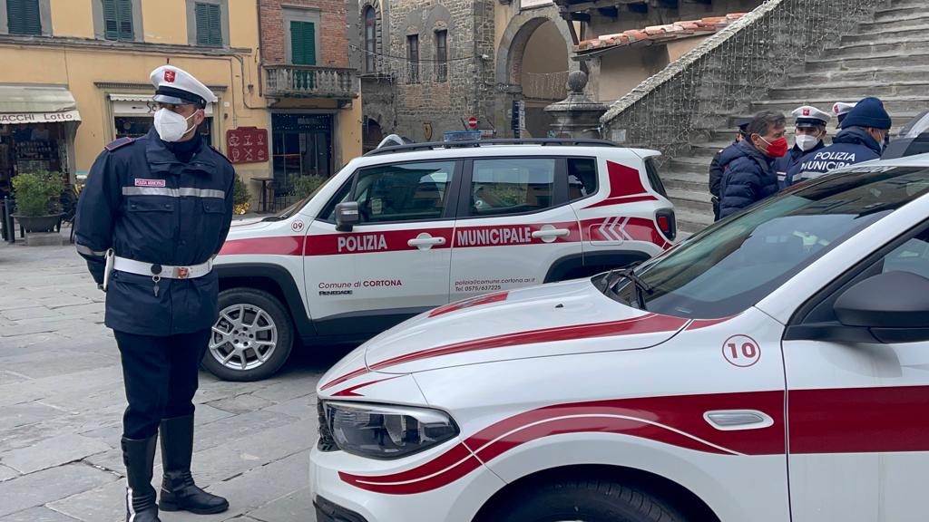 Cortona, al via i pattugliamenti notturni della Polizia municipale     