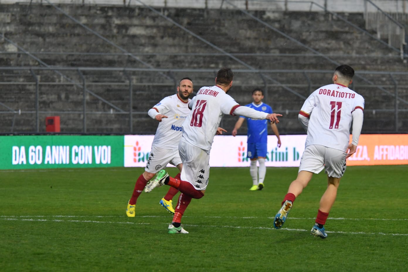 Calderini e Cutolo spingono l’Arezzo. Tiferno Lerchi ko (2-1)