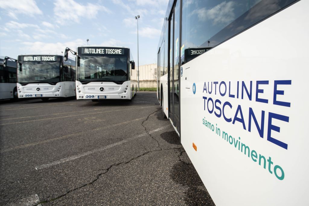 Arezzo, variati i percorsi dei bus per la chiusura di via Roma nei weekend