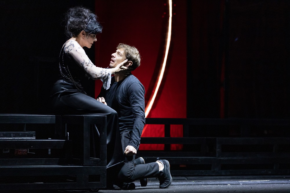 “Hamlet” chiude la stagione teatrale al Dante di Sansepolcro