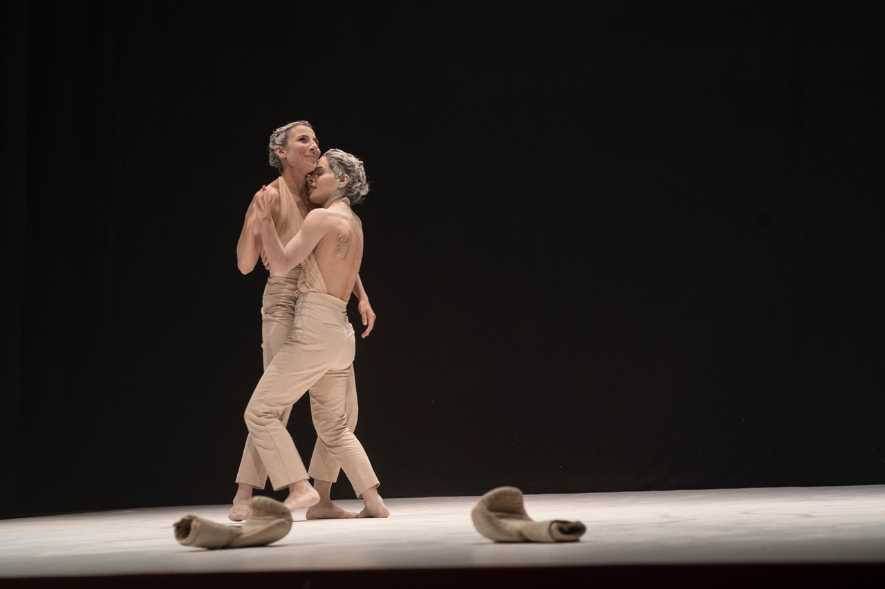 “Bisbigliata Creatura”: quarto appuntamento di “Invito di Sosta” al teatro Mario Spina