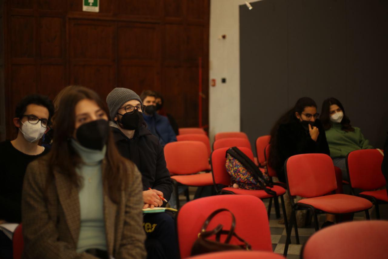 In 120 ai provini per il film “Passi”