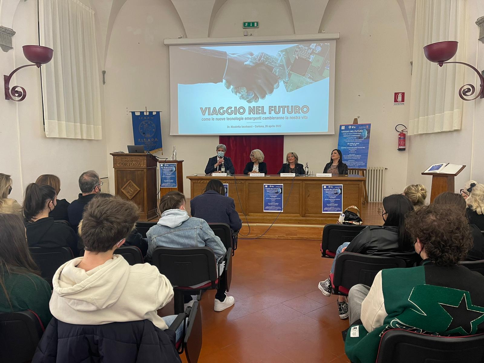 Cortona, le tecnologie del futuro e i giovani del presente, meeting e borsa di studio grazie a Fidapa Valdichiana