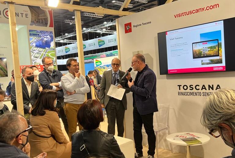 Alla Bit di Milano presentato in anteprima “Atlante del Cammini Toscani”