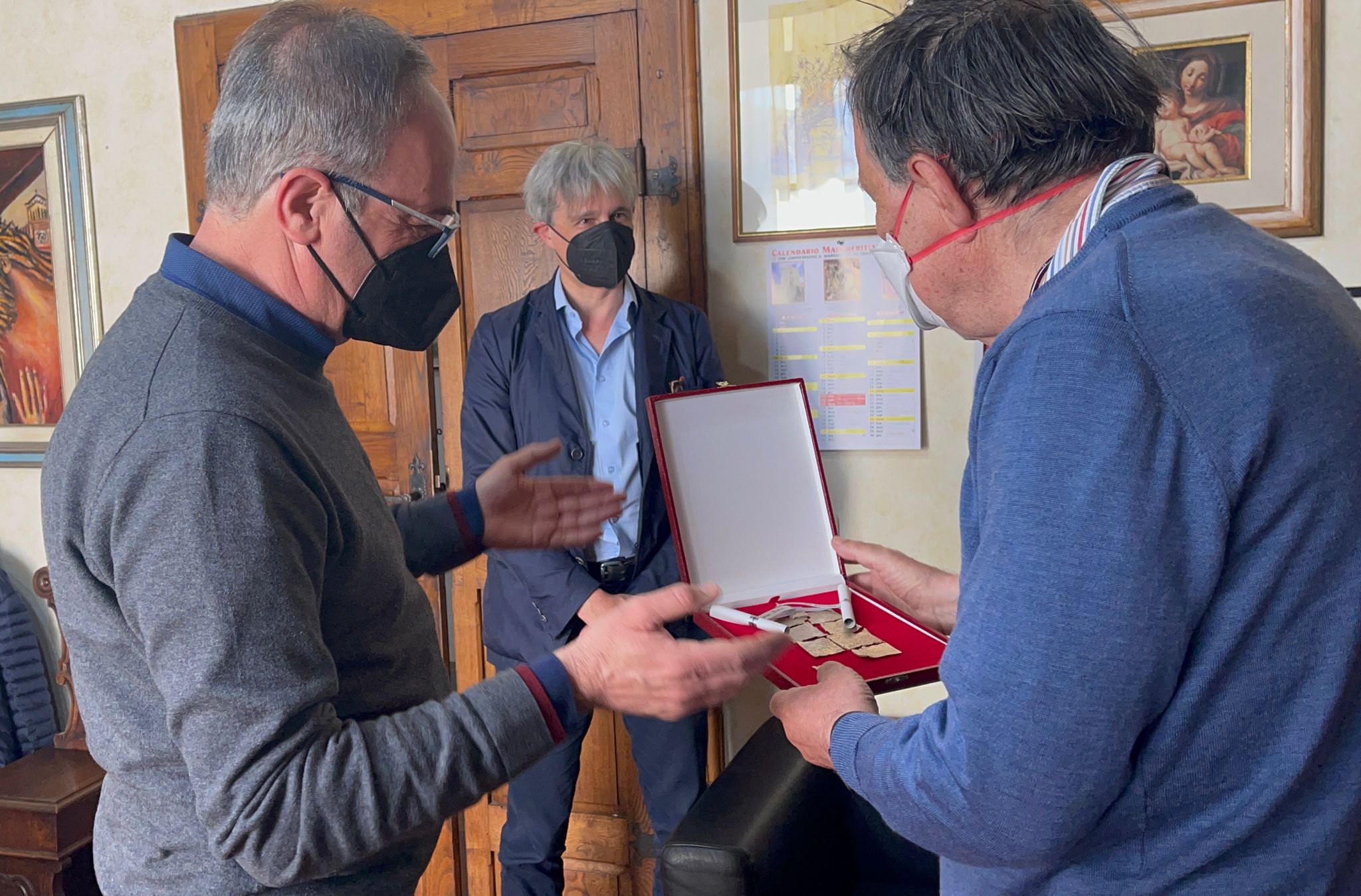 Cortona, il Premio Nobel per la Fisica Giorgio Parisi ricevuto in comune