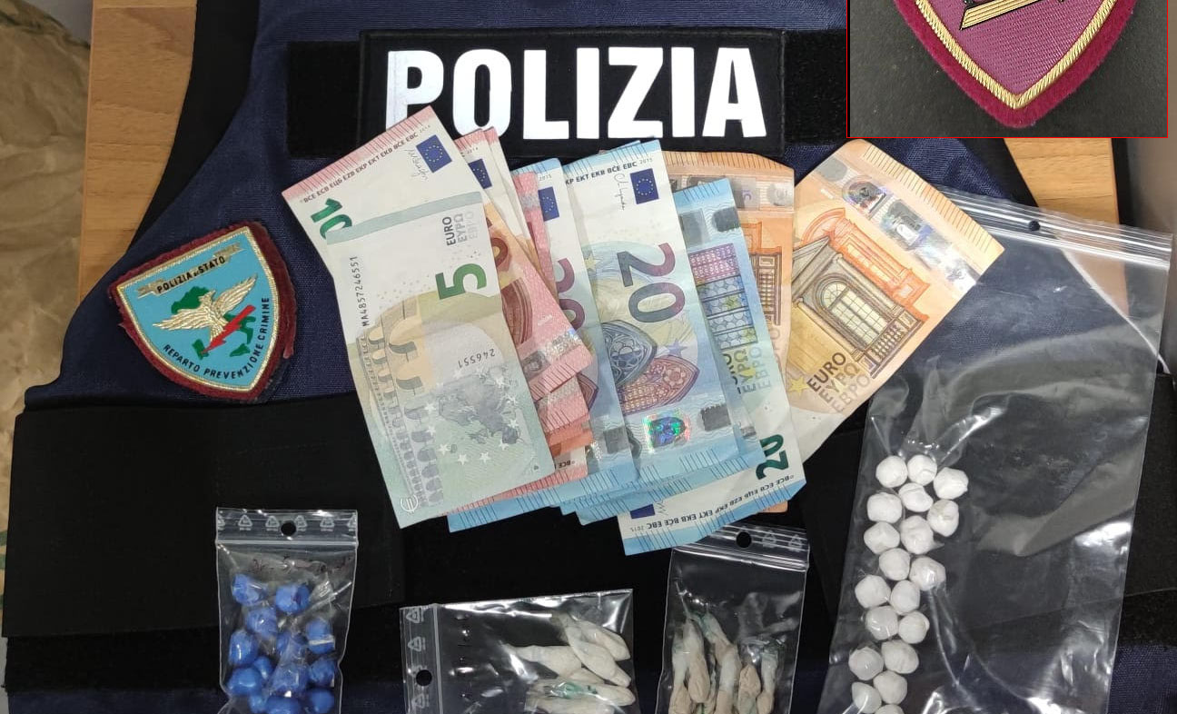 40enne spacciava droga nei pressi del Parco Pertini, arrestato dalla Polizia