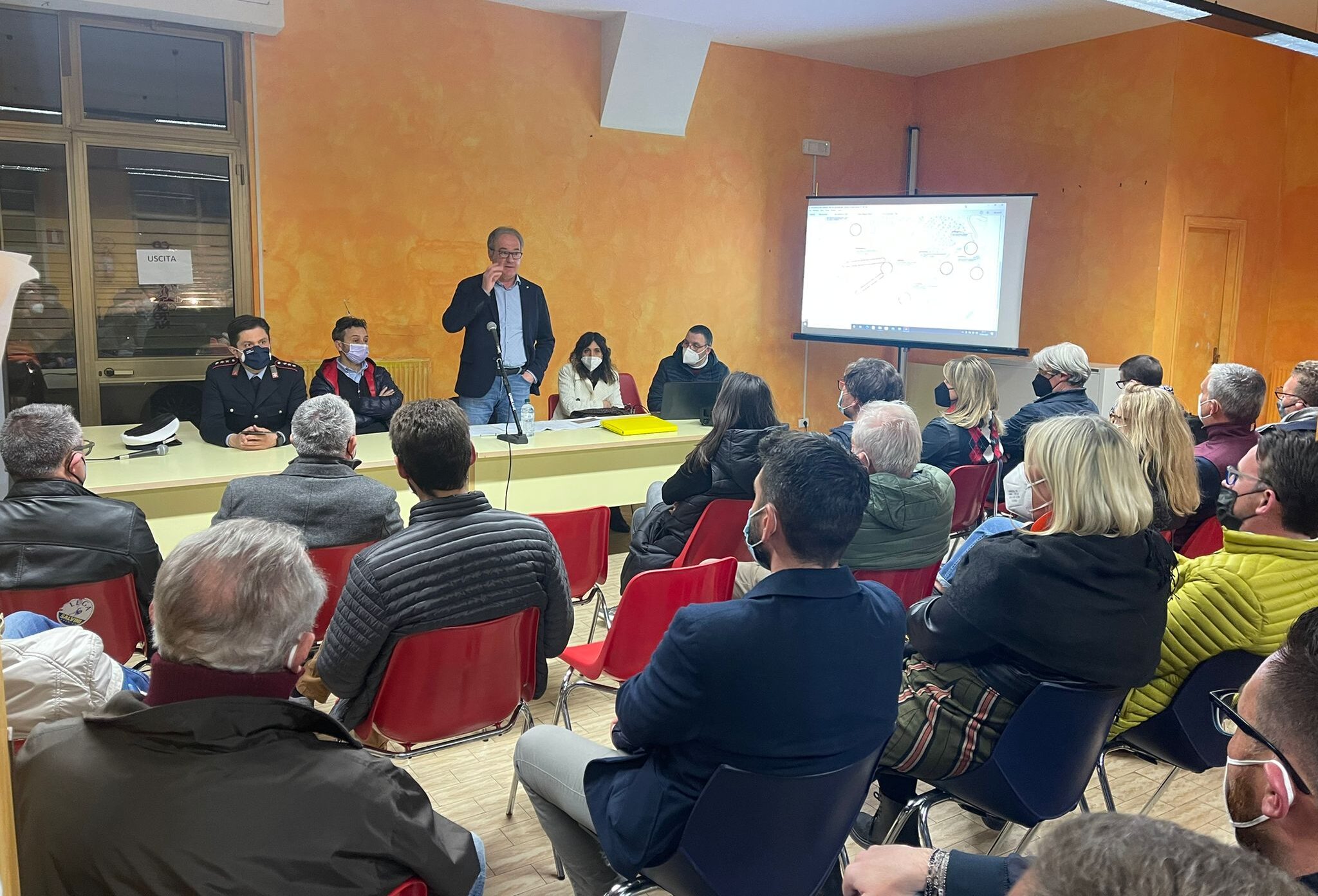 Cortona, sala piena per la presentazione di «Camucia 2022». Grande interesse per il piano di riqualificazione