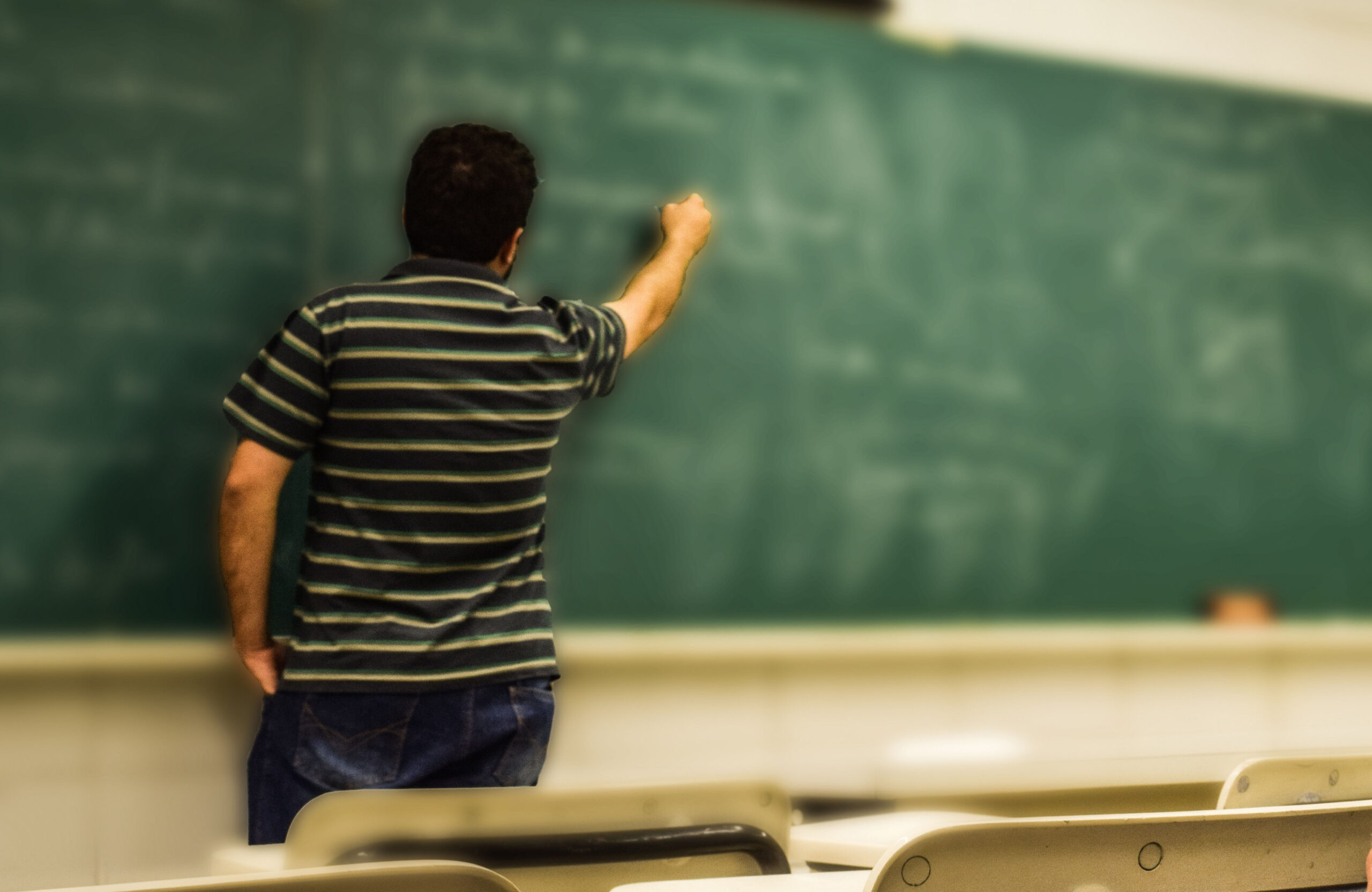 Itis Arezzo: Professore non vaccinato contesta le affermazioni del Preside Artini
