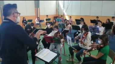 Scuola A. Cesalpino: gli studenti iniziano il gemellaggio musicale con Turigen