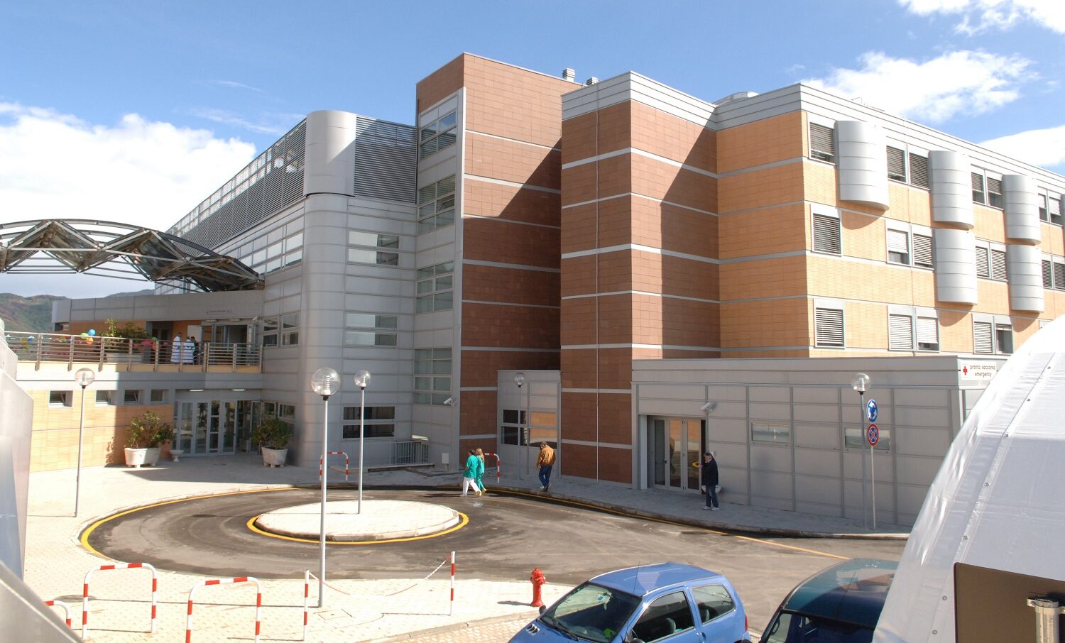 Impegno del Calcit Valdichiana per l’ospedale della Fratta: arriva un nuovo ecografo portatile