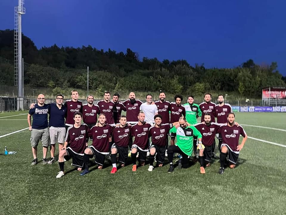La Rappresentativa di Calcio a 11 Uisp di Arezzo si laurea per la prima volta campione regionale La Rappresentativa di Calcio a 11 Uisp di Arezzo si laurea per la prima volta campione regionale