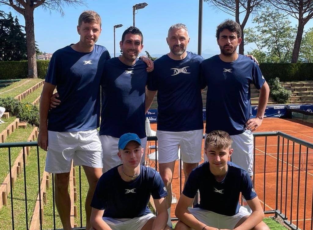 Tennis Bibbiena, gran pareggio a Genova, finisce 3-3