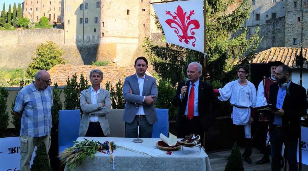 Anghiari: presentato in conferenza stampa il Palio della Vittoria 2022