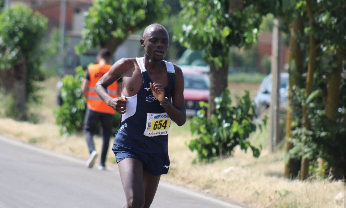 Simon Loytaniang vince la Notturna di Sansepolcro con un record personale