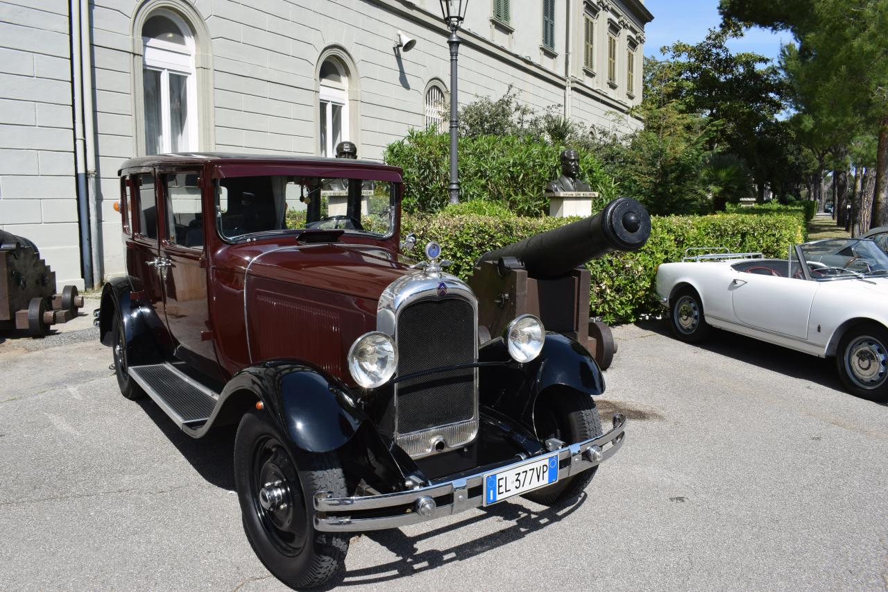 “Ruote classiche di Toscana”: il raduno di auto d’epoca a Castelfiorentino