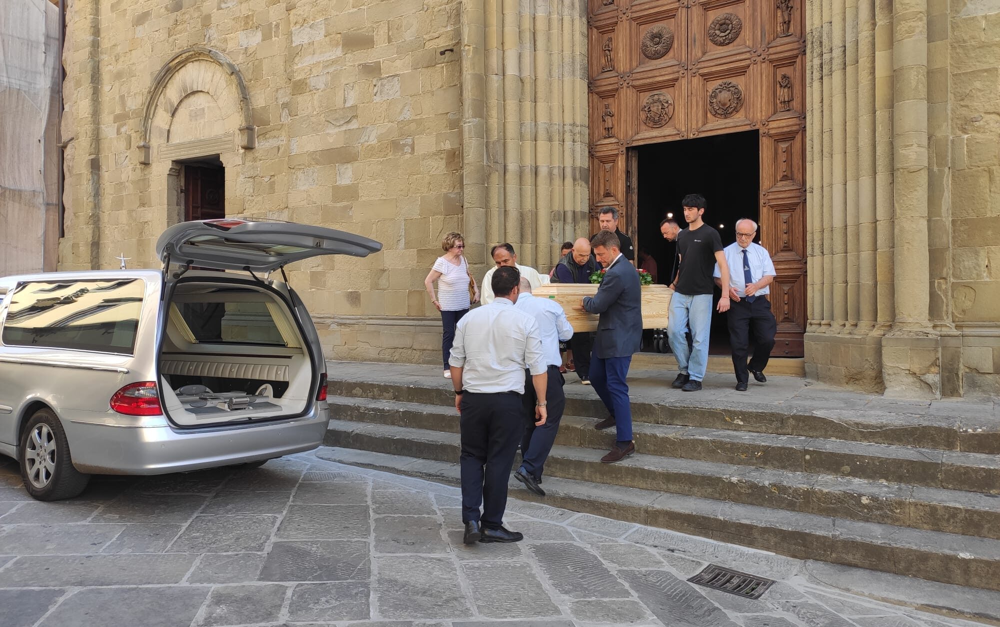 Funerali di Giovanni Gorizi, il saluto della città di Sansepolcro