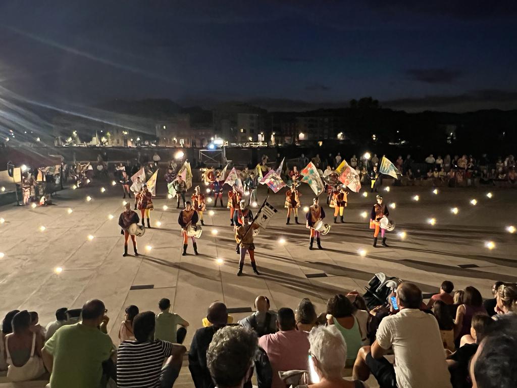 Gli Sbandieratori di Sansepolcro in terra Catalana