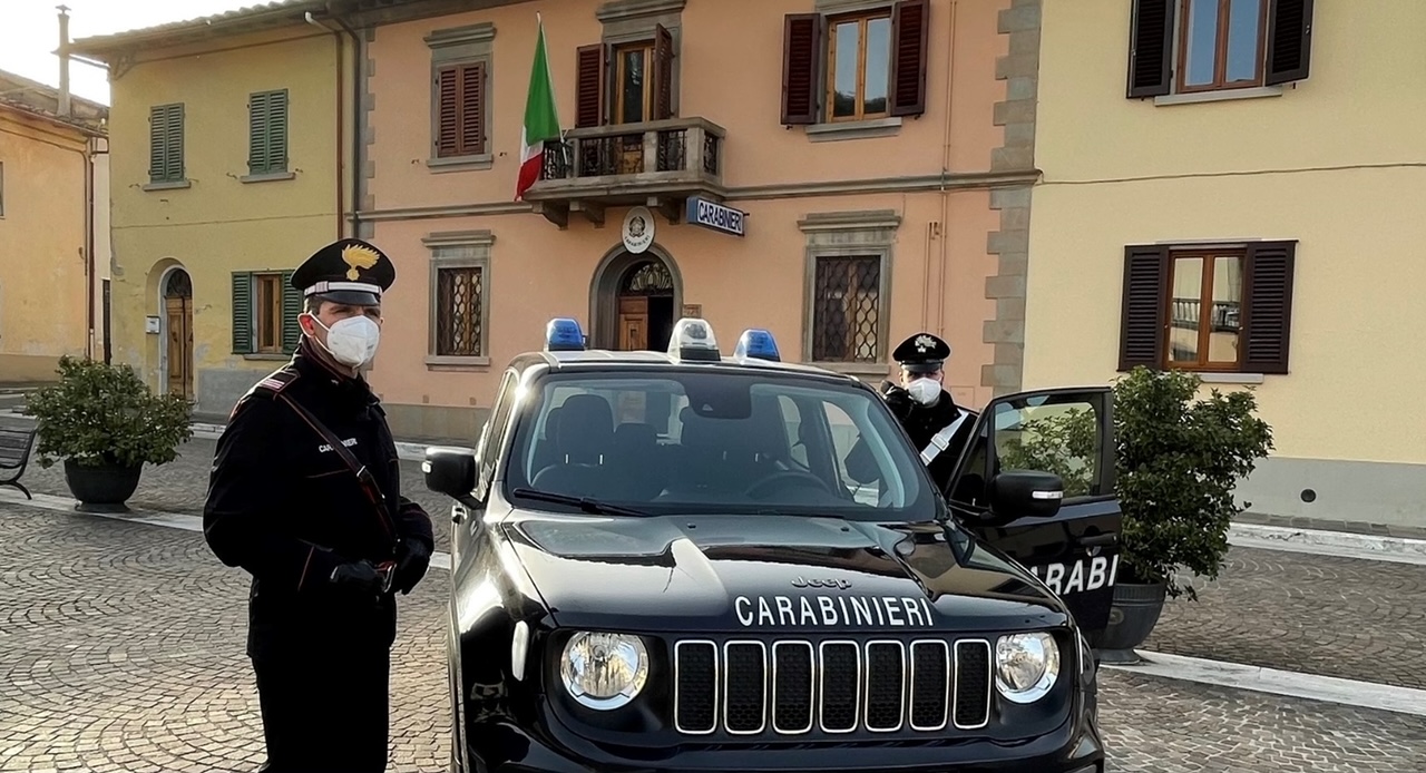 Aveva in casa oltre 70 grammi di hashish : arrestato a Cavriglia 50enne pregiudicato