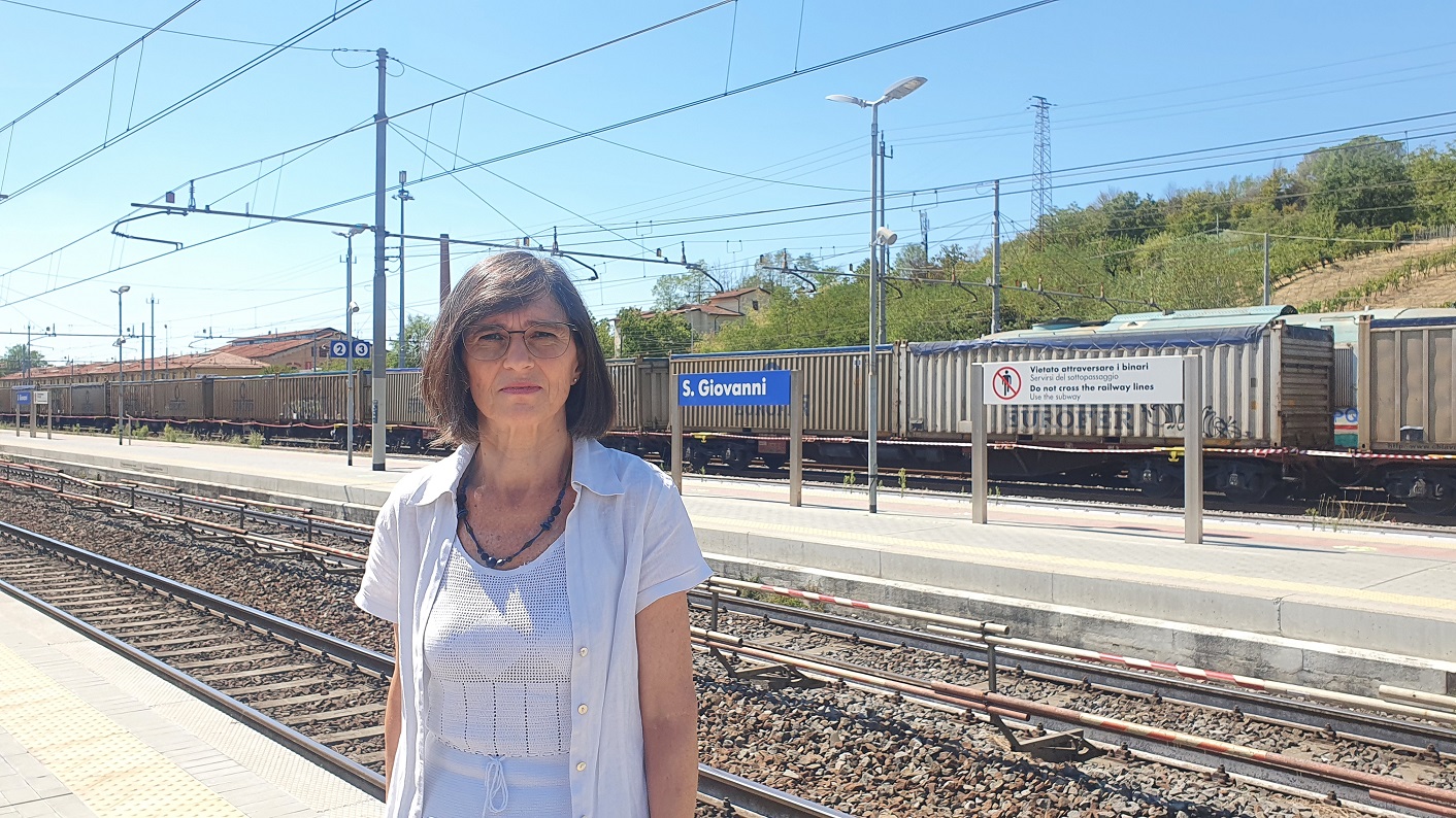 Necessario spostare il treno dal centro abitato, il comune emette istanza urgente alla Procura della Repubblica