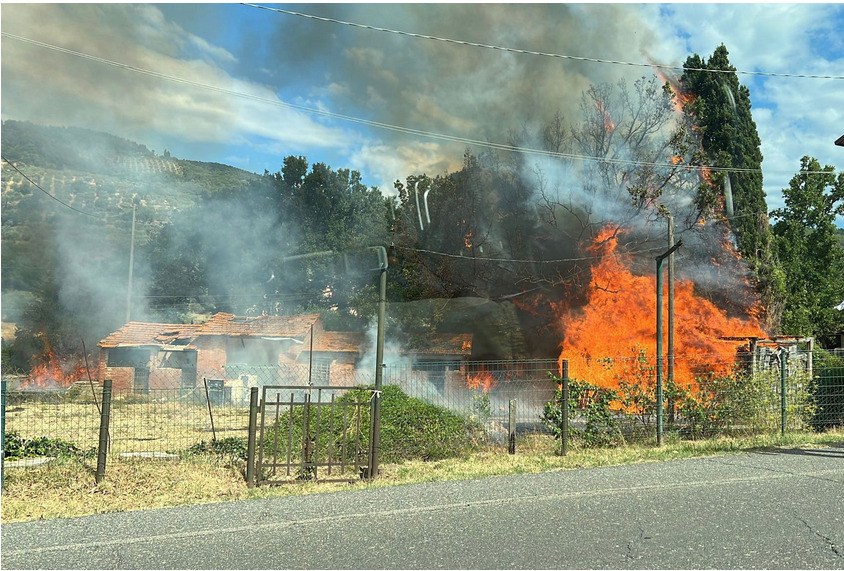 Domato l’incendio a Santa Margherita in  Val di Chio