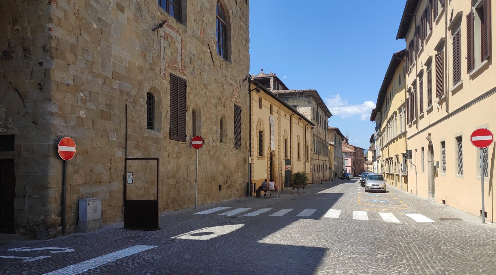 Via dei Musei di Sansepolcro: nuovo arredo urbano nel centro città