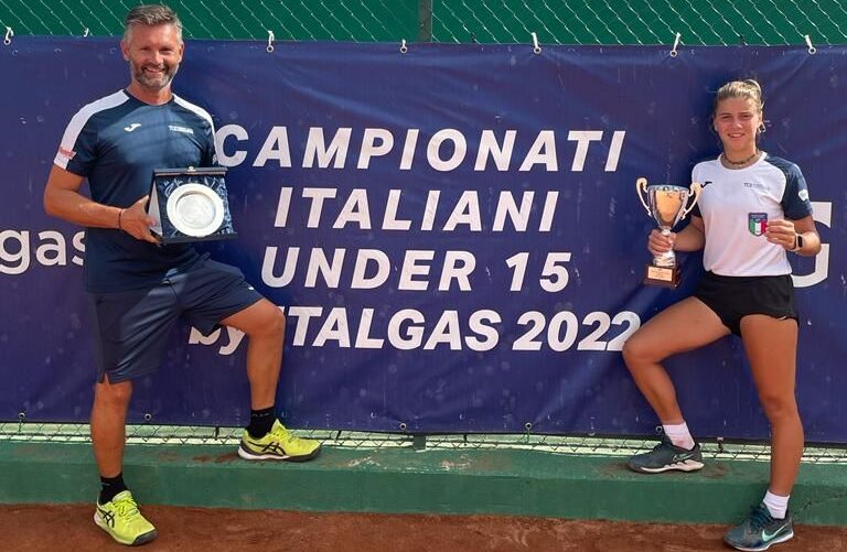 Titolo di Tennis Under 15 a Agnese Gentili e Tennis Club castiglionese