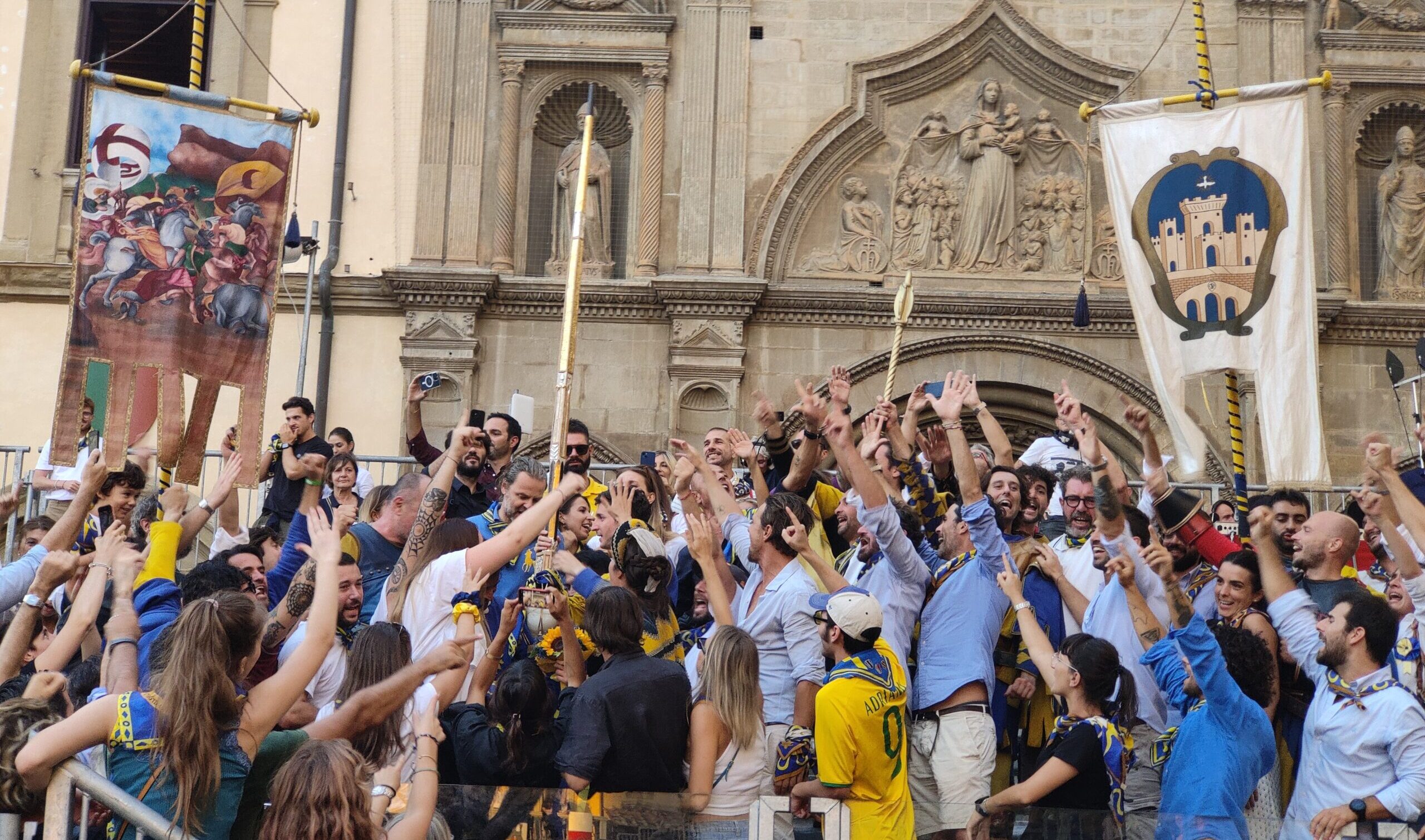 Porta Santo Spirito fa cappotto: la cronaca e le foto della 142ᵃ Giostra del Saracino
