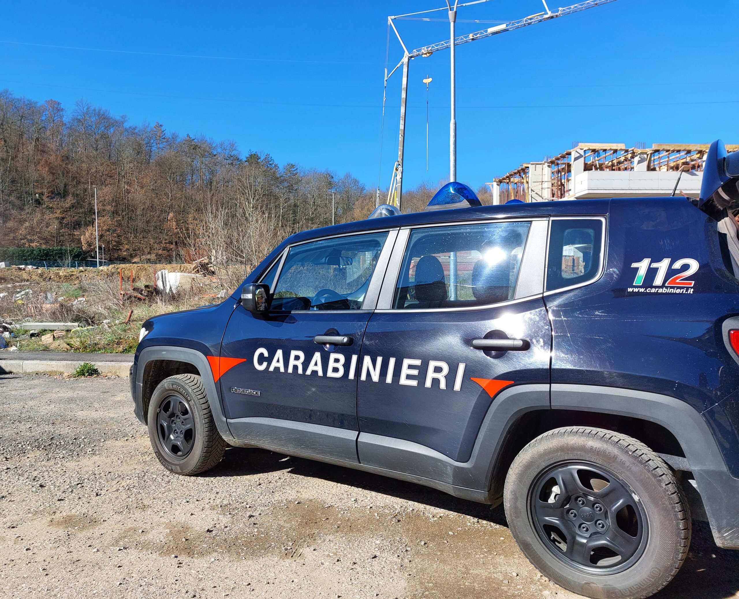 Bibbiena: i carabinieri intercettano tre “truffatori dell’asfalto”