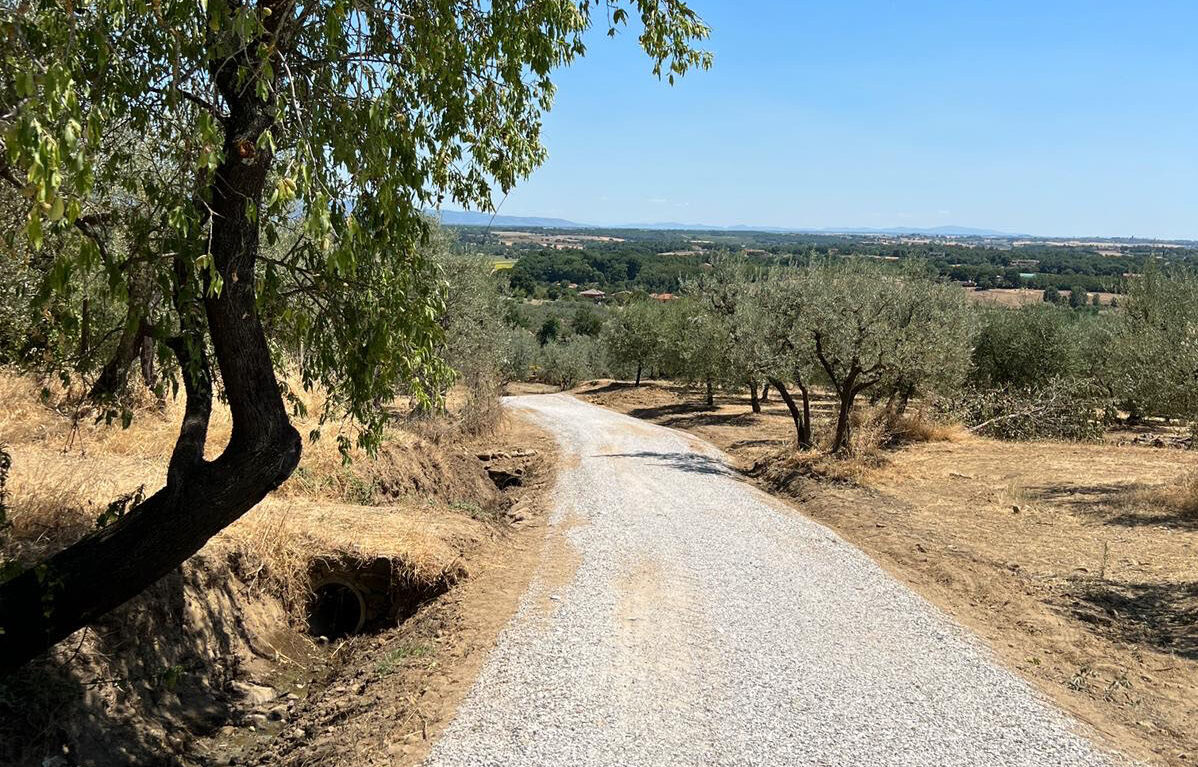 Territorio e strade bianche: sicurezza stradale, idraulica e valorizzazione dei percorsi ed antichi tracciati al centro dell’attività amministrativa di Civitella