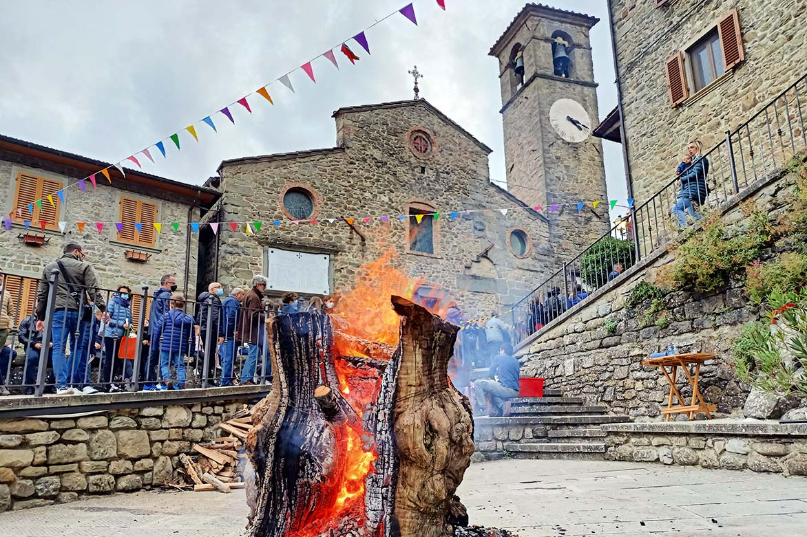Castagnatura di Raggiolo: le date della festa dal sapore d’autunno