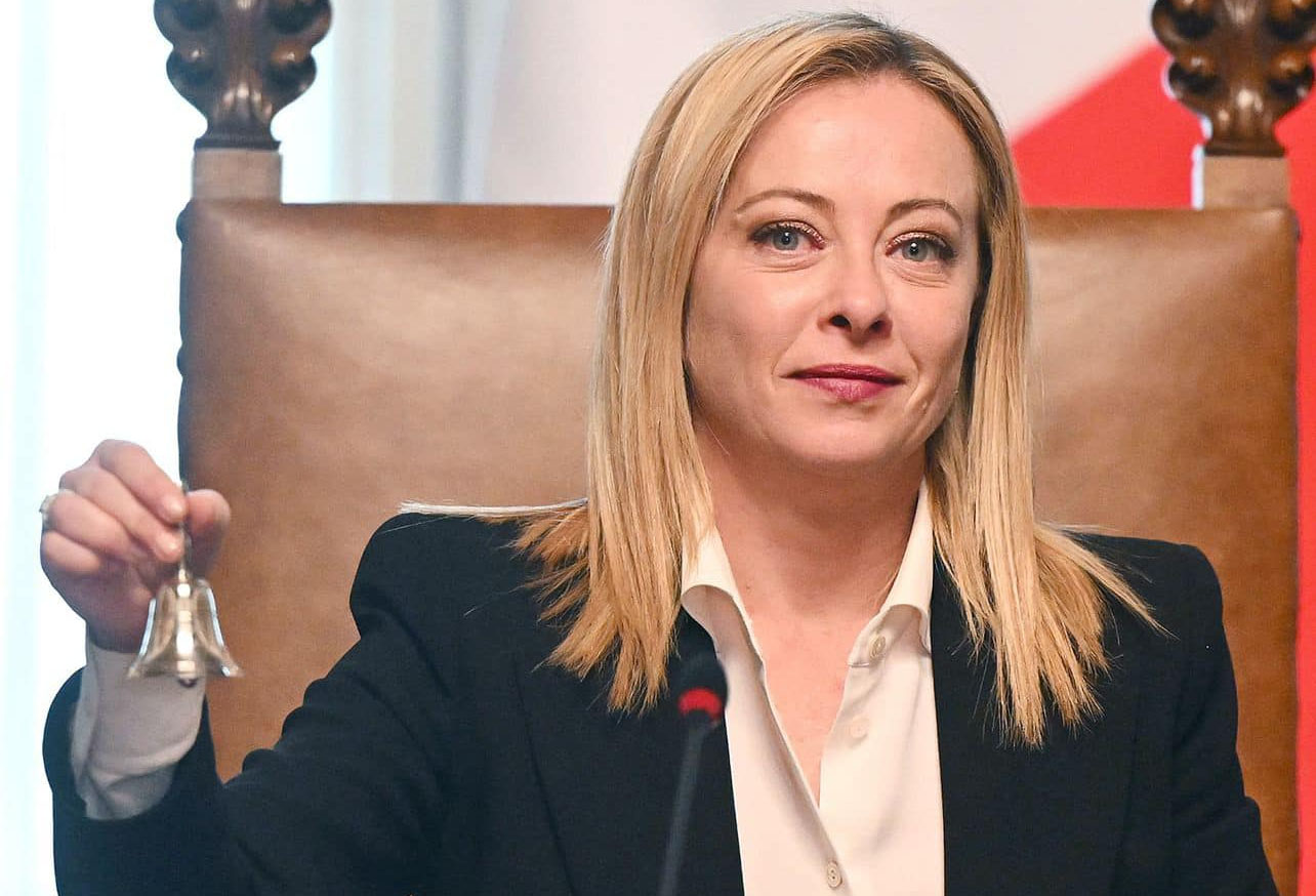 Io sono “Il Signor Presidente Meloni”: il capo dell’Esecutivo ufficializza la scelta